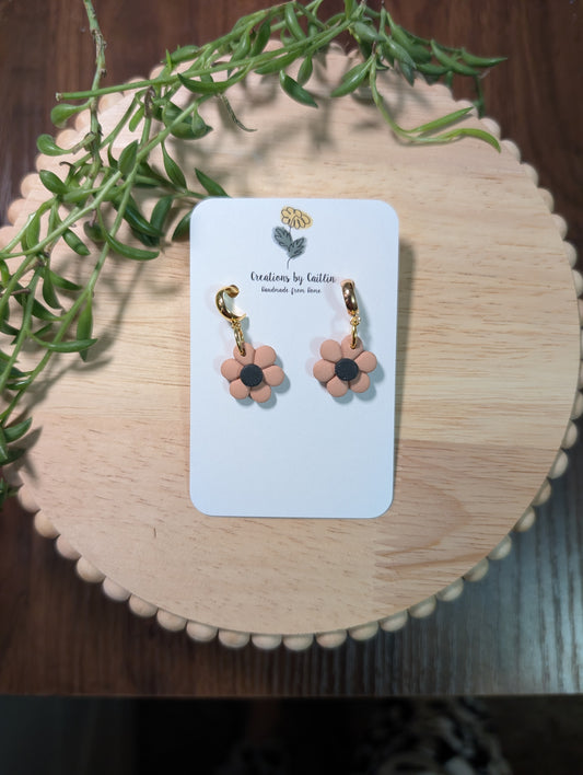 Small Pink Daisy Dangles